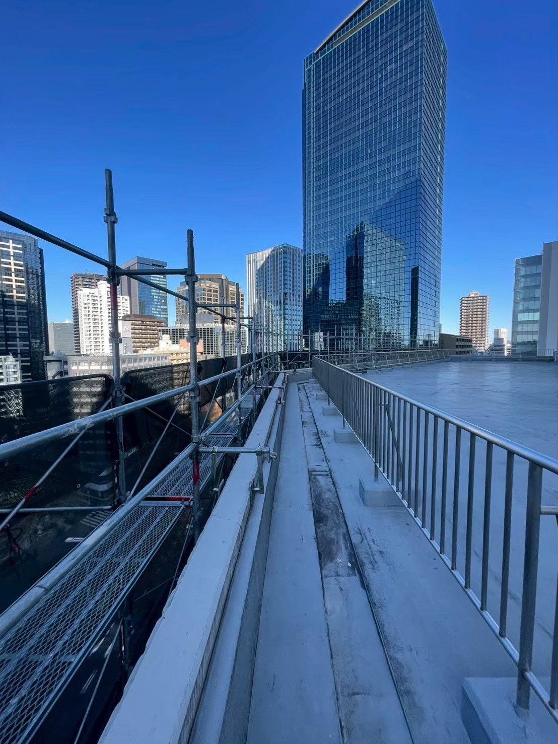 line_album_%e5%9b%bd%e9%9a%9b%e3%83%93%e3%83%ab2%e9%9d%a2%e8%b6%b3%e5%a0%b4-2300%e5%b9%b3%e7%b1%b3_260307_17